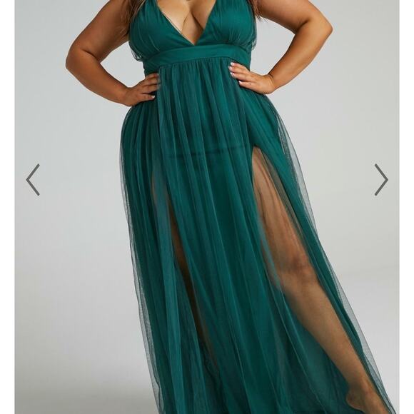Showpo Women's Like a Vision Emerald Mesh High Slit Spaghetti Strap Gown Size 8 - Picture 3 of 11